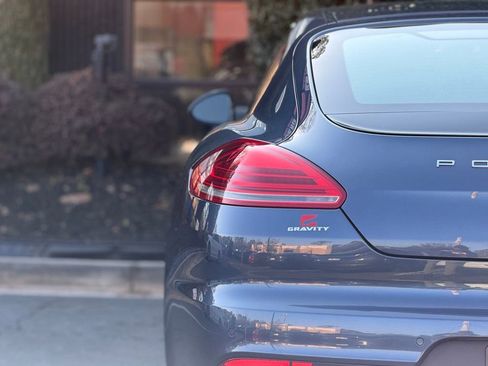 Used 2015 Porsche Panamera image 15