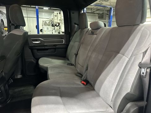 Used 2022 RAM 2500 Big Horn w/ Level A Equipment Group AWD/4WD image 30