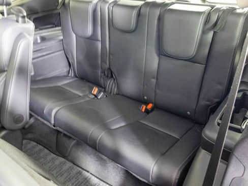 Used 2026 Subaru Ascent Limited AWD/4WD image 39