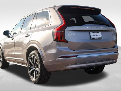 Used 2026 Volvo XC90 B5 Core w/ Protection Package Premier AWD/4WD image 8