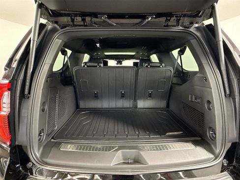 New 2026 GMC Yukon XL AT4 Ultimate w/ LPO, Floor Liner Package AWD/4WD image 22