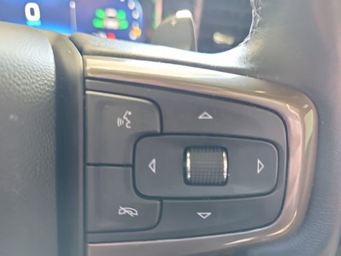 Used 2022 Chevrolet Silverado 1500 High Country w/ Technology Package image 44