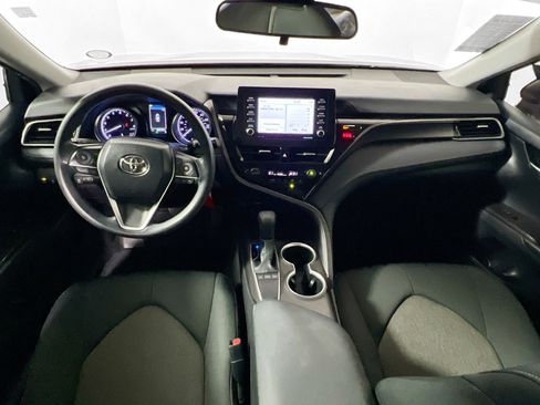 Used 2023 Toyota Camry LE image 28