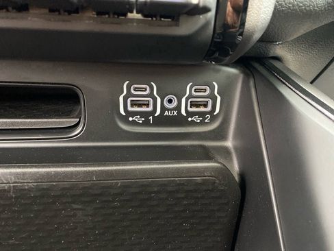 Used 2023 RAM 1500 Laramie image 14