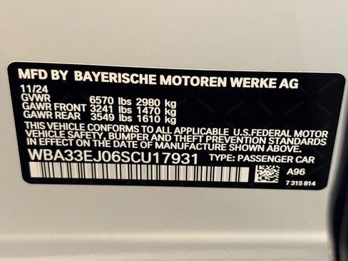 Used 2025 BMW 760i xDrive AWD/4WD image 24