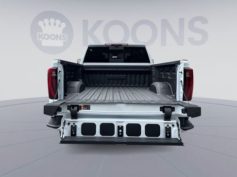 New 2026 GMC Sierra 2500 Denali w/ Denali Reserve Package AWD/4WD image 21