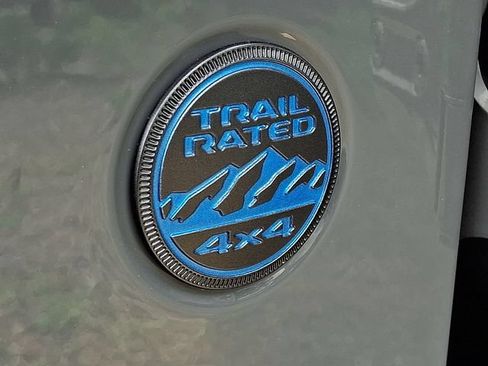 Used 2023 Jeep Wrangler Unlimited AWD/4WD image 26