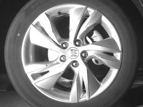 Used 2025 Buick Encore GX Preferred AWD/4WD image 13