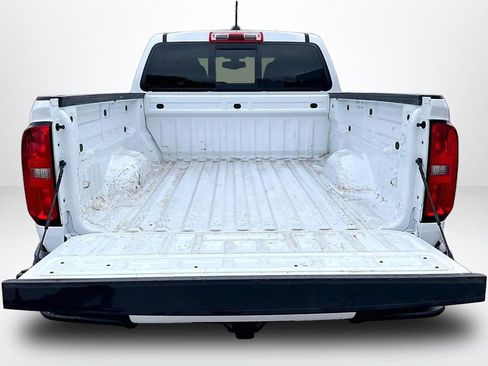 Used 2022 Chevrolet Colorado LT w/ LT Convenience Package image 7