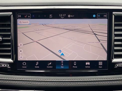 Used 2026 Chrysler Pacifica Limited image 26