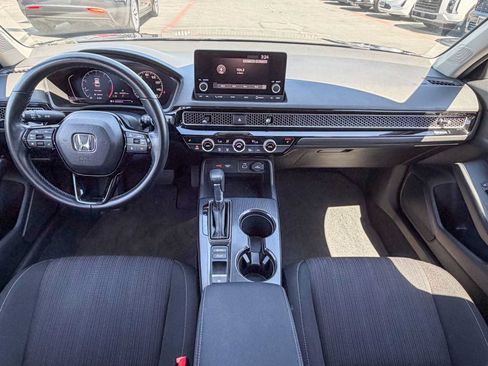 Used 2024 Honda Civic EX image 11