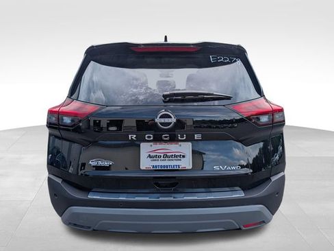 Used 2023 Nissan Rogue SV AWD/4WD image 7