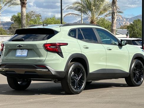 New 2026 Chevrolet Trax ACTIV image 4