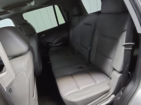 Used 2019 Chevrolet Tahoe LT AWD/4WD image 35