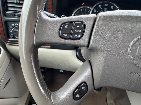 Used 2003 Cadillac Escalade AWD image 30