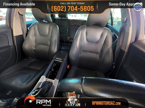 Used 2016 Volvo V60 T5 Premier image 11