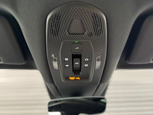 New 2026 Porsche Cayenne image 32