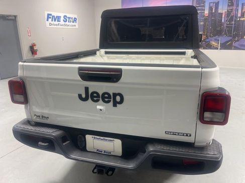 Used 2020 Jeep Gladiator Sport w/ Quick Order Package 23S image 28