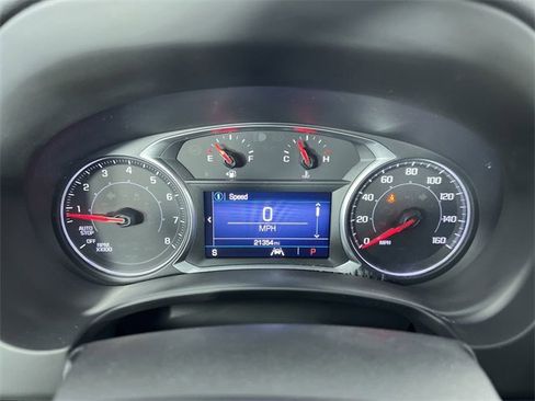 Used 2021 GMC Terrain SLE w/ Elevation Edition image 11