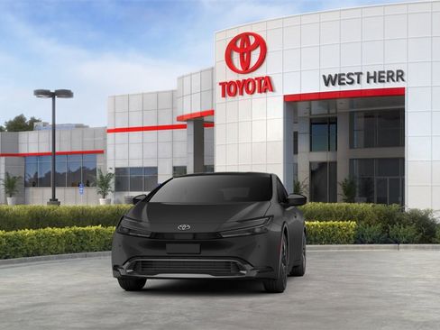 New 2026 Toyota Prius LE image 18