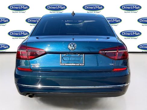 Used 2019 Volkswagen Passat 2.0T Wolfsburg image 7