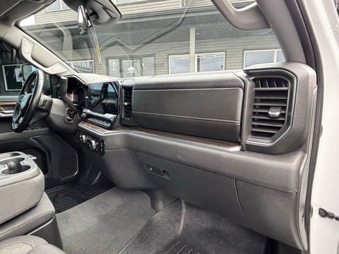 Used 2023 Chevrolet Silverado 1500 LT image 25