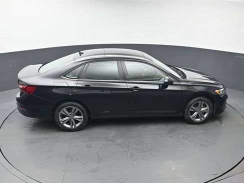Used 2023 Volkswagen Jetta SE FWD image 40