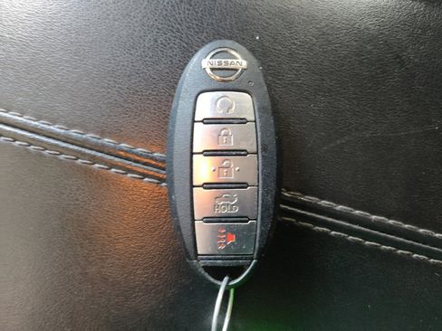 Used 2021 Nissan Altima 2.5 SV w/ SV Premium Package AWD/4WD image 32