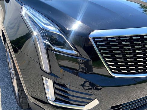 Certified 2025 Cadillac XT5 Premium Luxury AWD/4WD image 27
