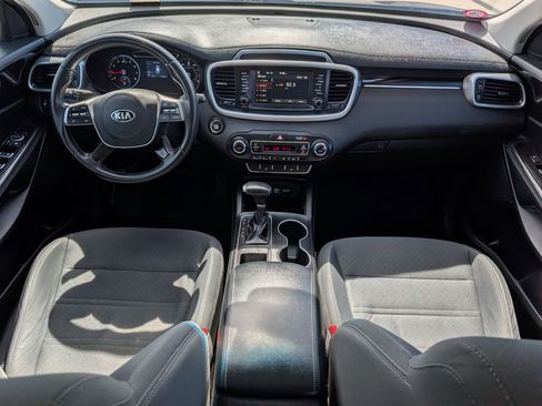 Used 2020 Kia Sorento S AWD/4WD image 25
