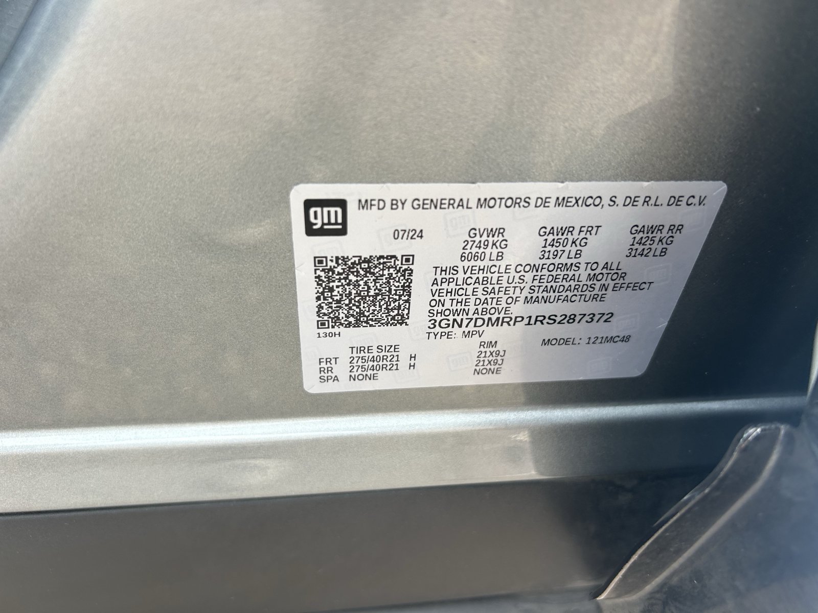 Certified 2024 Chevrolet Equinox EV LT FWD image 33