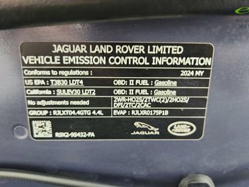 Used 2024 Land Rover Range Rover SE AWD/4WD image 60
