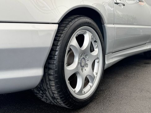 Used 2002 Mercedes-Benz SL 500 image 43