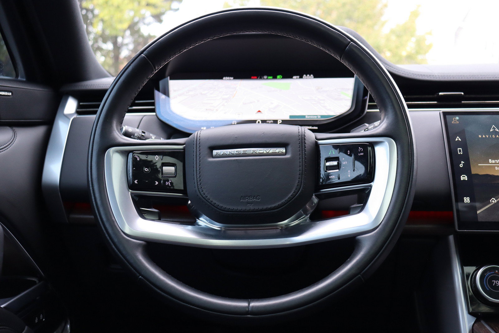 Used 2023 Land Rover Range Rover SE AWD/4WD image 22