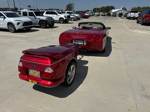 Used 1998 Chevrolet Corvette Convertible w/ Memory Pkg RWD image 4