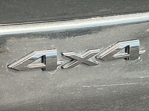 Used 2024 Jeep Grand Cherokee Altitude AWD/4WD image 28