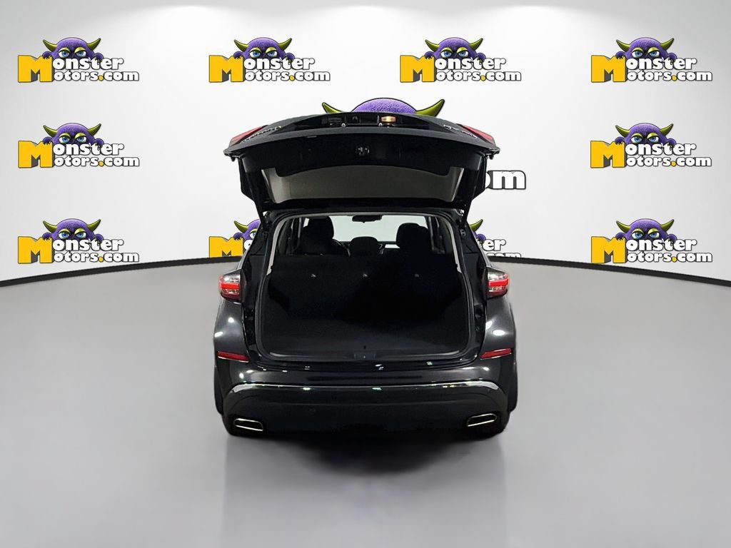 Used 2021 Nissan Murano SV AWD/4WD image 25
