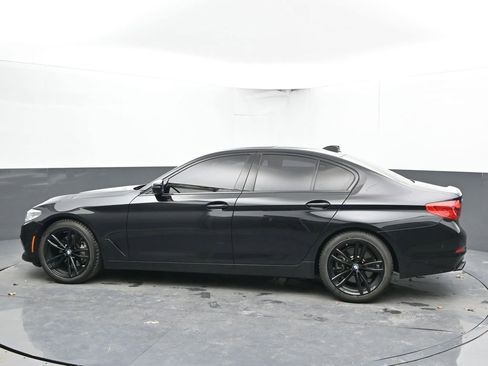 Used 2017 BMW 540i xDrive image 7