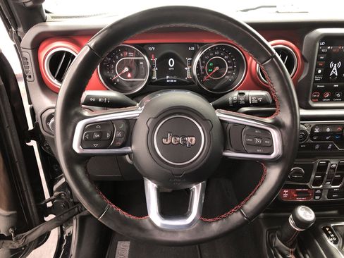 Used 2021 Jeep Wrangler Unlimited Rubicon image 12