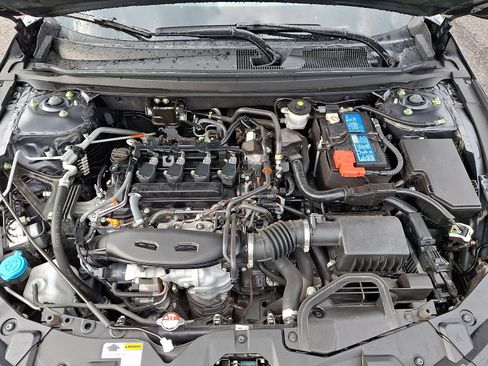 Certified 2023 Honda Accord LX image 27