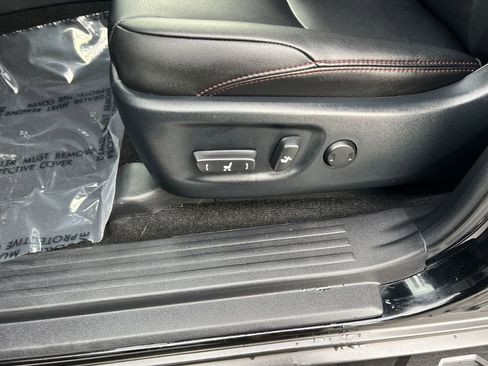 Used 2023 Toyota 4Runner TRD Off-Road Premium image 14