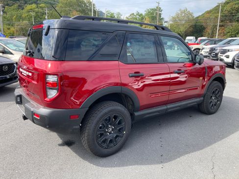 New 2025 Ford Bronco Sport Badlands w/ Badlands Tech Package AWD/4WD image 4