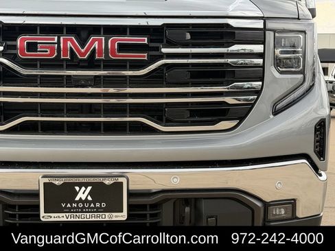 New 2026 GMC Sierra 1500 SLT AWD/4WD image 8