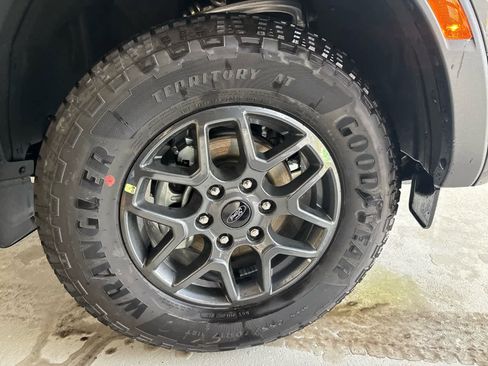 New 2025 Ford Ranger XLT w/ FX4 Off-Road Package image 34