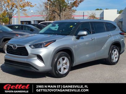 Certified 2022 Toyota Highlander L
