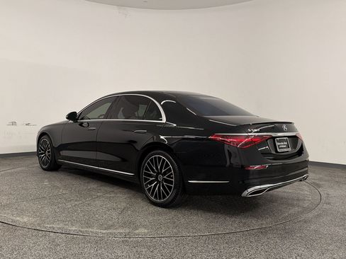 Certified 2023 Mercedes-Benz S 580 4MATIC Sedan image 3