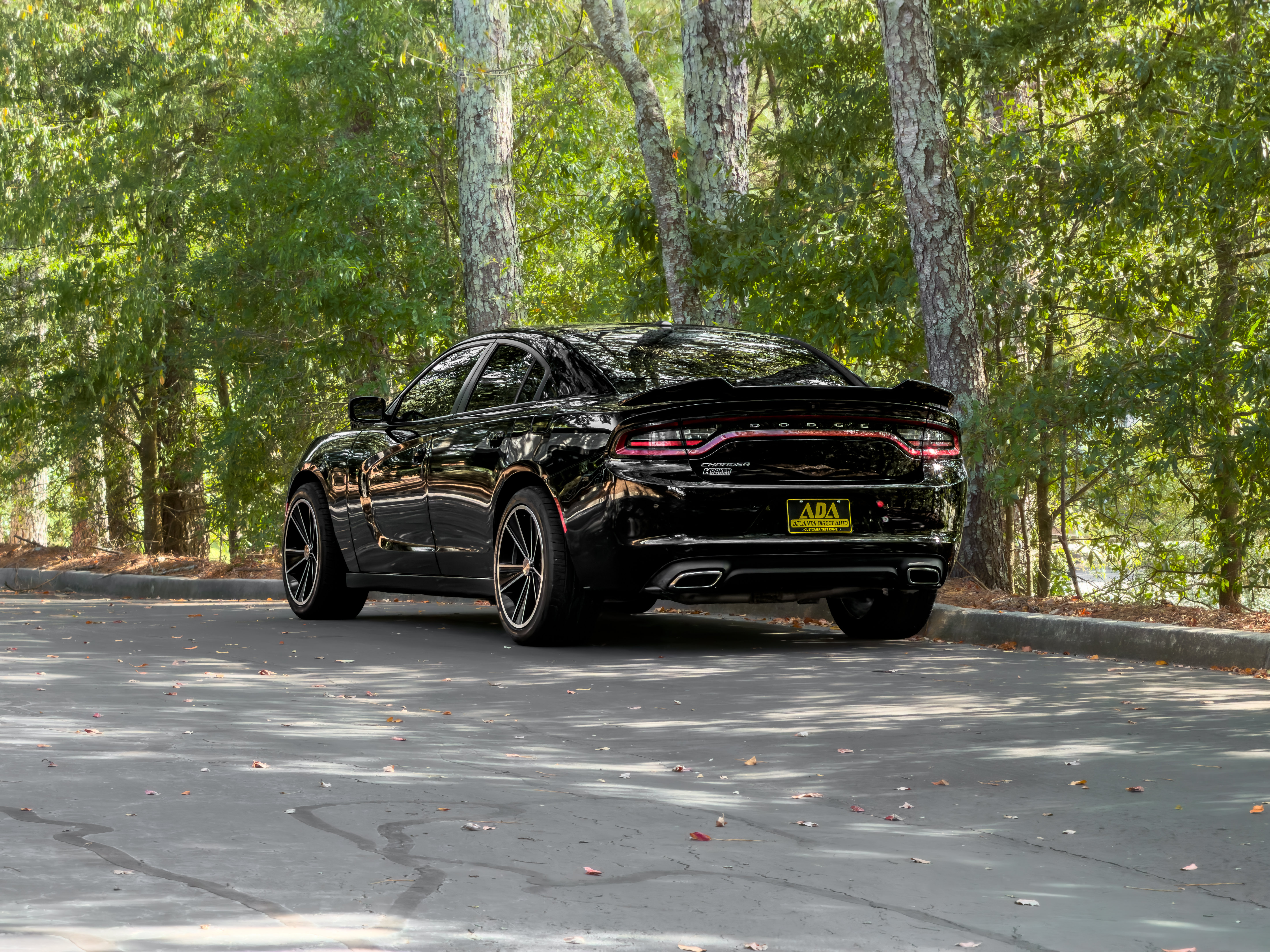 Used 2022 Dodge Charger SXT w/ Leather Interior Group RWD image 43