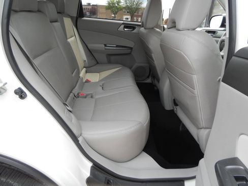 Used 2012 Subaru Forester 2.5X Limited image 34