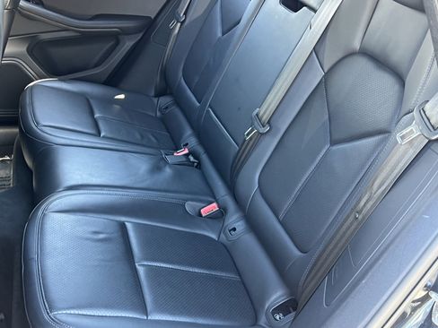 Used 2023 Porsche Macan S w/ Sport Chrono Package image 20