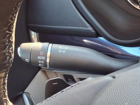 Certified 2023 Cadillac XT4 Luxury w/ Cold Weather Package image 21